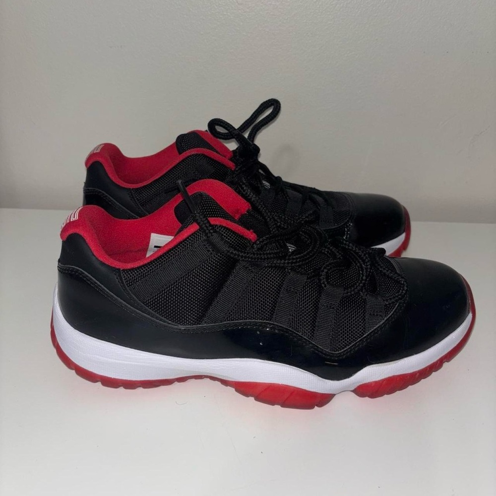 Nike Air Jordan 11 Retro 2015 Low Breds